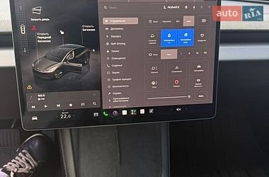 Седан Tesla Model 3 2024 в Киеве