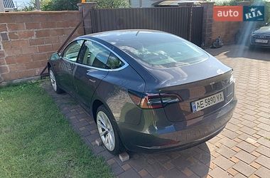 Седан Tesla Model 3 2019 в Києві