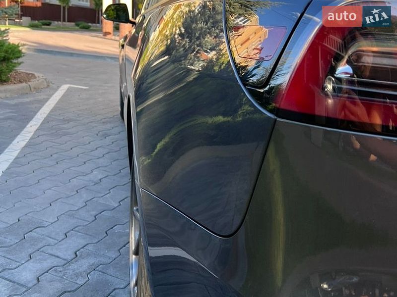 Седан Tesla Model 3 2023 в Софіївській Борщагівці