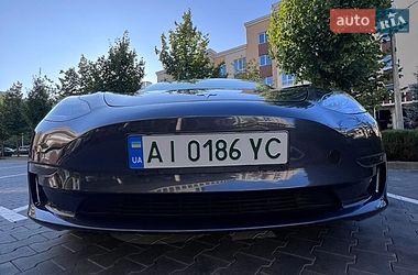 Седан Tesla Model 3 2023 в Софіївській Борщагівці