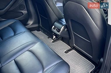 Седан Tesla Model 3 2023 в Софіївській Борщагівці