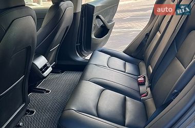 Седан Tesla Model 3 2023 в Софіївській Борщагівці