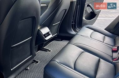 Седан Tesla Model 3 2023 в Софіївській Борщагівці