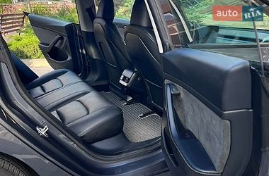 Седан Tesla Model 3 2023 в Софіївській Борщагівці