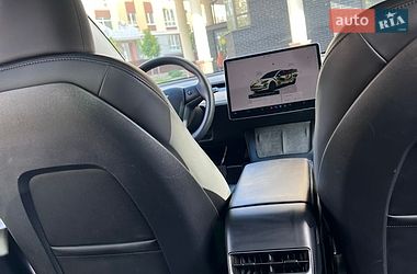 Седан Tesla Model 3 2023 в Софіївській Борщагівці