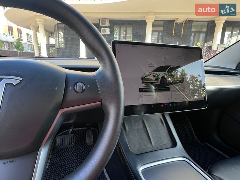 Седан Tesla Model 3 2023 в Софіївській Борщагівці