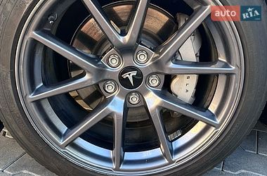 Седан Tesla Model 3 2023 в Софіївській Борщагівці