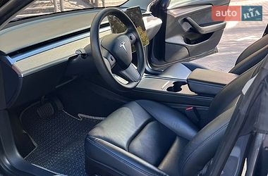 Седан Tesla Model 3 2023 в Софіївській Борщагівці