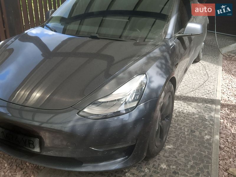Tesla Model 3 2019 Tesla Model 3 2019