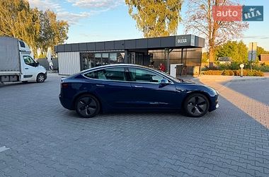 Седан Tesla Model 3 2018 в Владимире