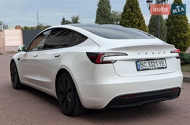 Седан Tesla Model 3 2025 в Стрые