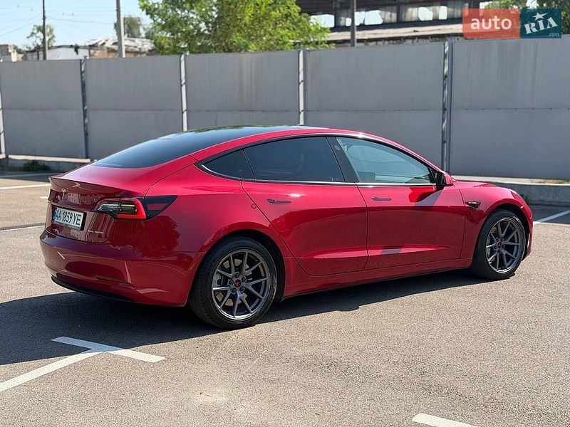 Седан Tesla Model 3 2023 в Києві фото 3 Седан Tesla Model 3 2023 в Києві