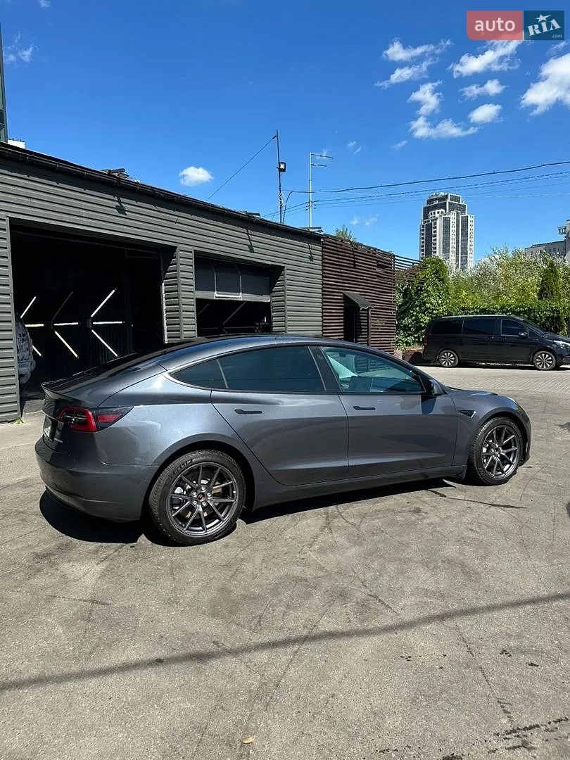 2021 Tesla Model 3 - мініатюра 3
