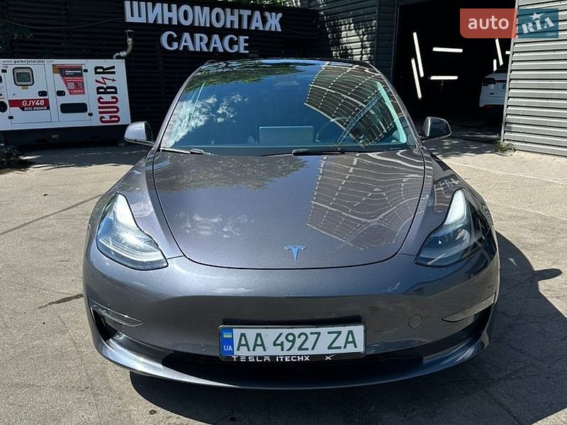 Седан Tesla Model 3 2021 в Киеве фото Седан Tesla Model 3 2021 в Киеве