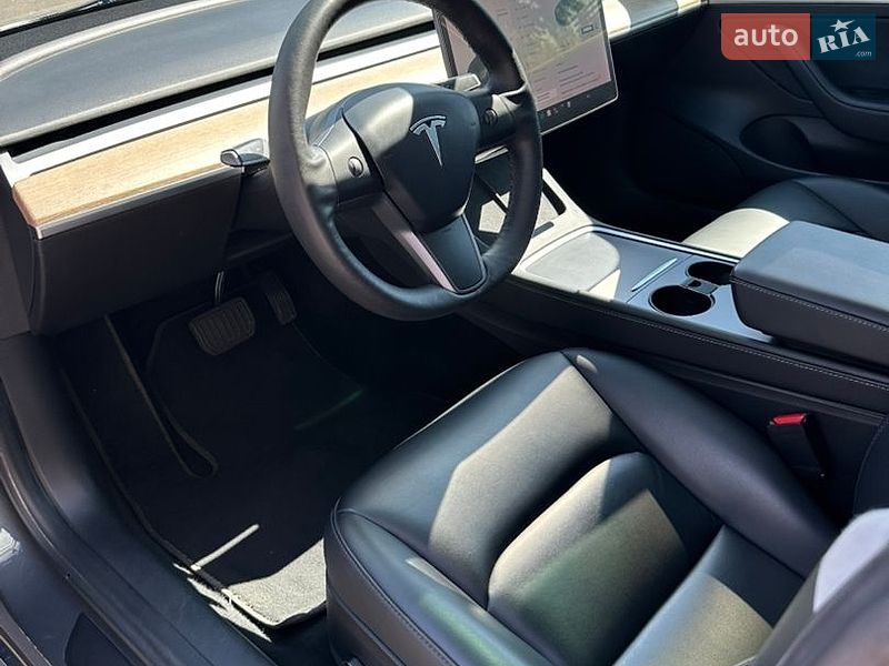 Седан Tesla Model 3 2021 в Киеве фото 10 Седан Tesla Model 3 2021 в Киеве