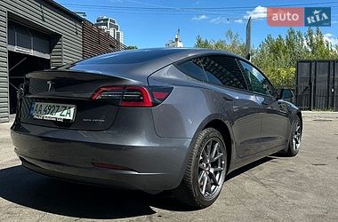 Седан Tesla Model 3 2021 в Киеве фото 6 Седан Tesla Model 3 2021 в Киеве