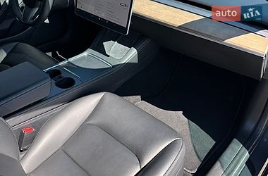 Седан Tesla Model 3 2021 в Киеве фото 12 Седан Tesla Model 3 2021 в Киеве