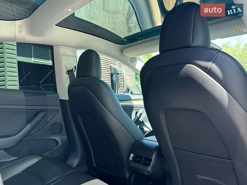 Седан Tesla Model 3 2021 в Киеве фото 13 Седан Tesla Model 3 2021 в Киеве