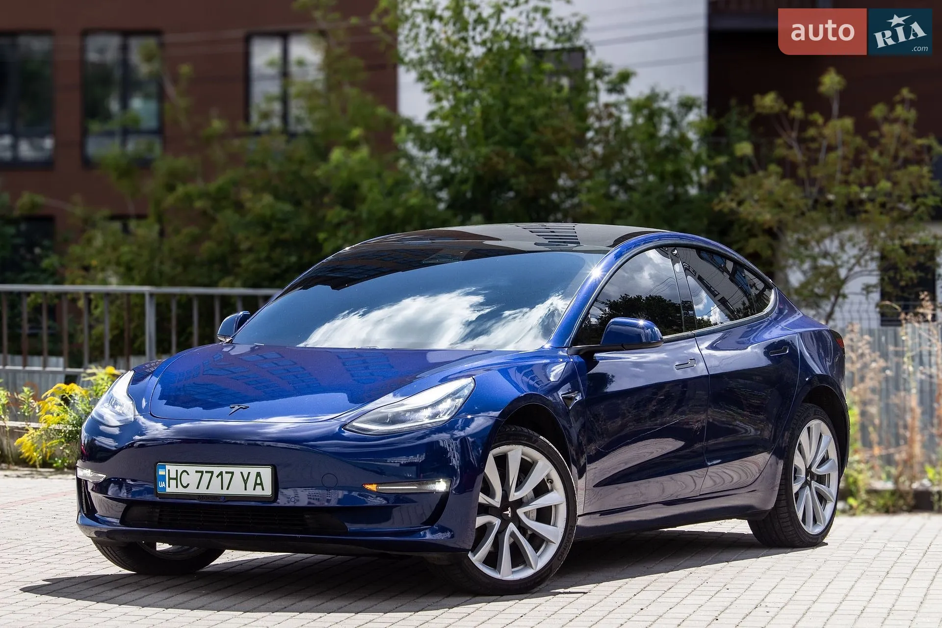 2020 Tesla Model 3 - мініатюра 10