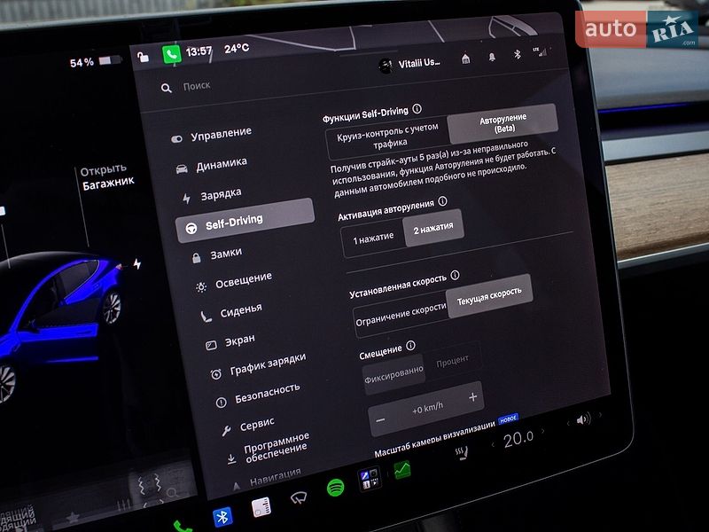 Седан Tesla Model 3 2020 в Львове
