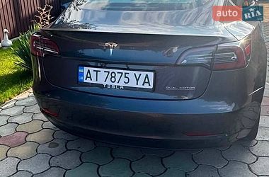 Седан Tesla Model 3 2018 в Коломиї