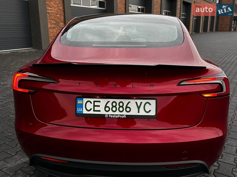 Седан Tesla Model 3 2026 в Черновцах фото 11 Седан Tesla Model 3 2026 в Черновцах