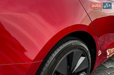 Седан Tesla Model 3 2026 в Черновцах фото 10 Седан Tesla Model 3 2026 в Черновцах