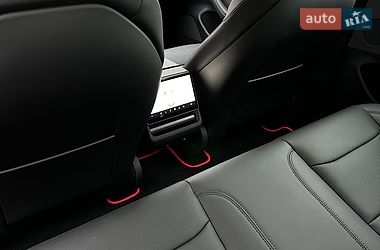 Седан Tesla Model 3 2026 в Черновцах фото 18 Седан Tesla Model 3 2026 в Черновцах