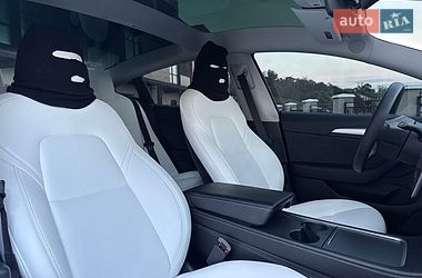 Седан Tesla Model 3 2021 в Одесі