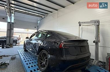 Седан Tesla Model 3 2025 в Києві фото 2 Седан Tesla Model 3 2025 в Києві