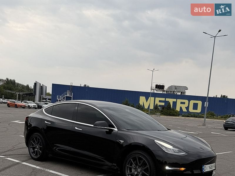Седан Tesla Model 3 2019 в Днепре фото 2 Седан Tesla Model 3 2019 в Днепре