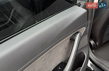 Седан Tesla Model 3 2019 в Дніпрі