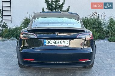 Седан Tesla Model 3 2019 в Луцьку
