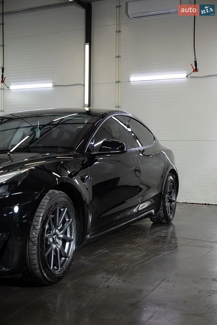 2022 Tesla Model 3 - мініатюра 4