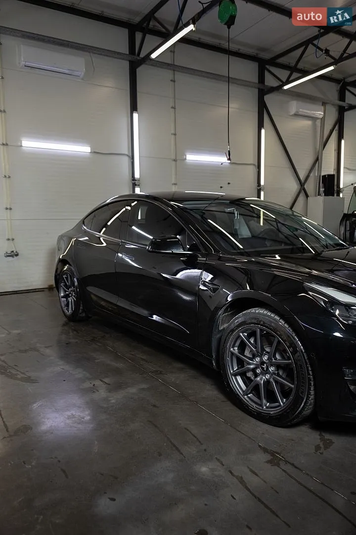 2022 Tesla Model 3 - мініатюра 16