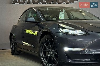 Седан Tesla Model 3 2023 в Одессе