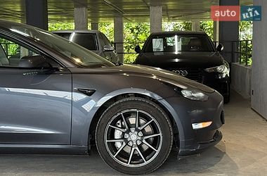 Седан Tesla Model 3 2023 в Одесі фото 12 Седан Tesla Model 3 2023 в Одесі
