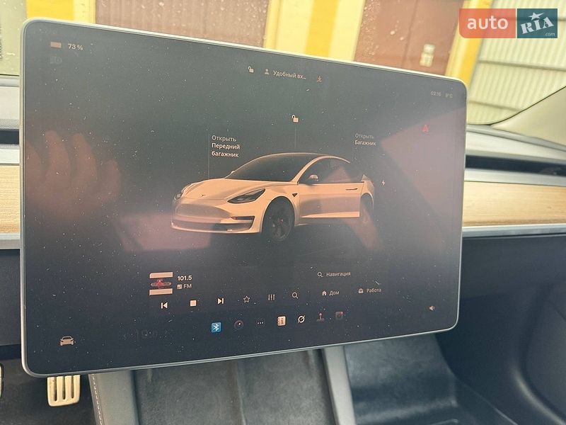 Седан Tesla Model 3 2023 в Харькове