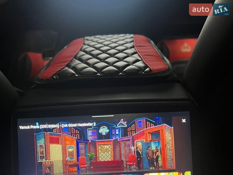 Седан Tesla Model 3 2024 в Києві