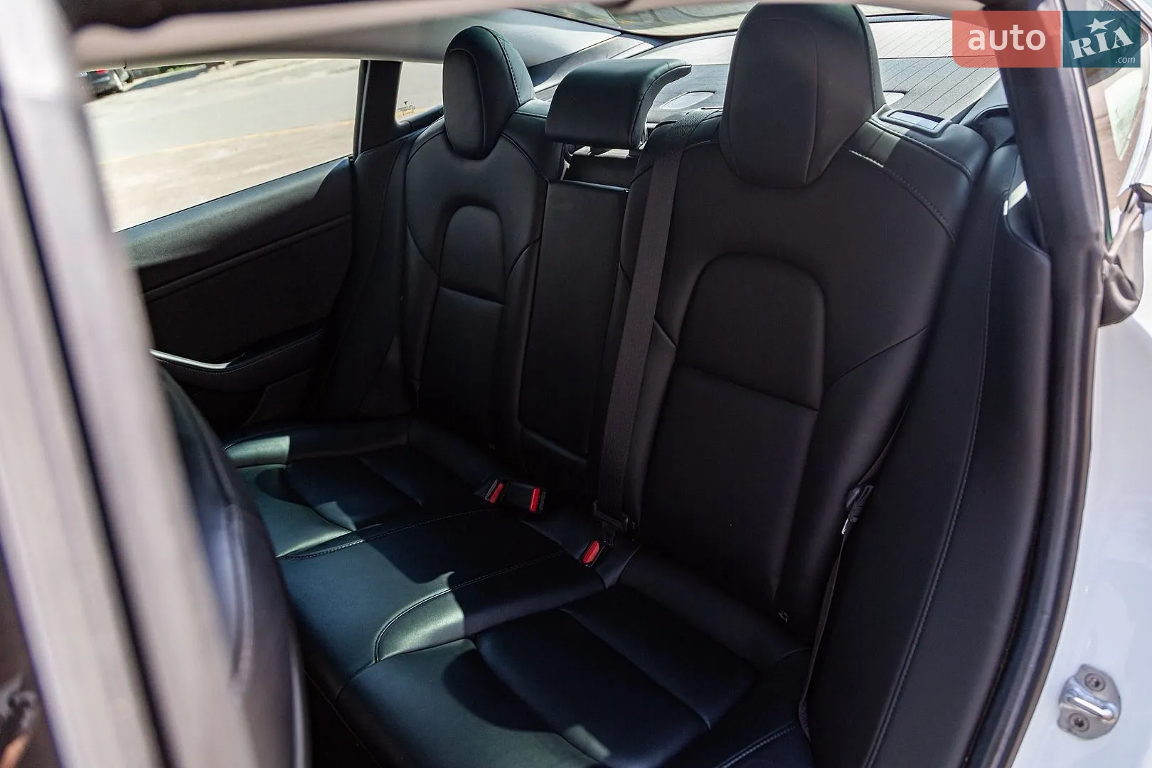 2019 Tesla Model 3 - мініатюра 5