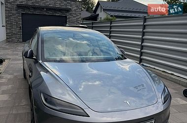 Седан Tesla Model 3 2024 в Киеве фото 8 Седан Tesla Model 3 2024 в Киеве