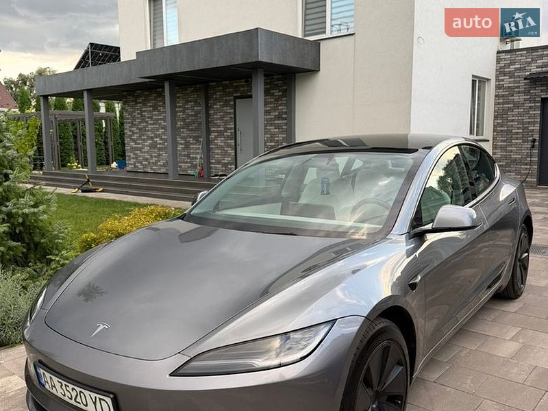 Седан Tesla Model 3 2024 в Киеве фото Седан Tesla Model 3 2024 в Киеве