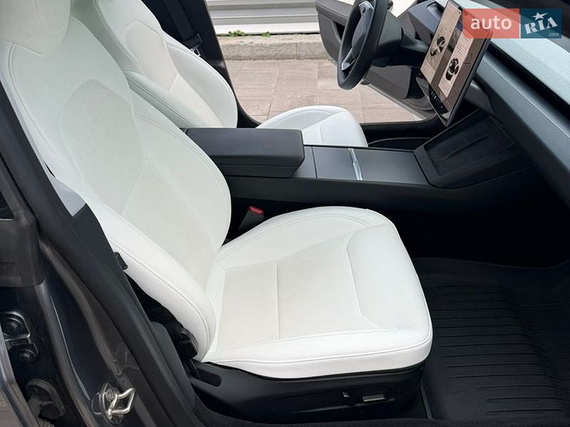 Седан Tesla Model 3 2024 в Киеве фото 10 Седан Tesla Model 3 2024 в Киеве