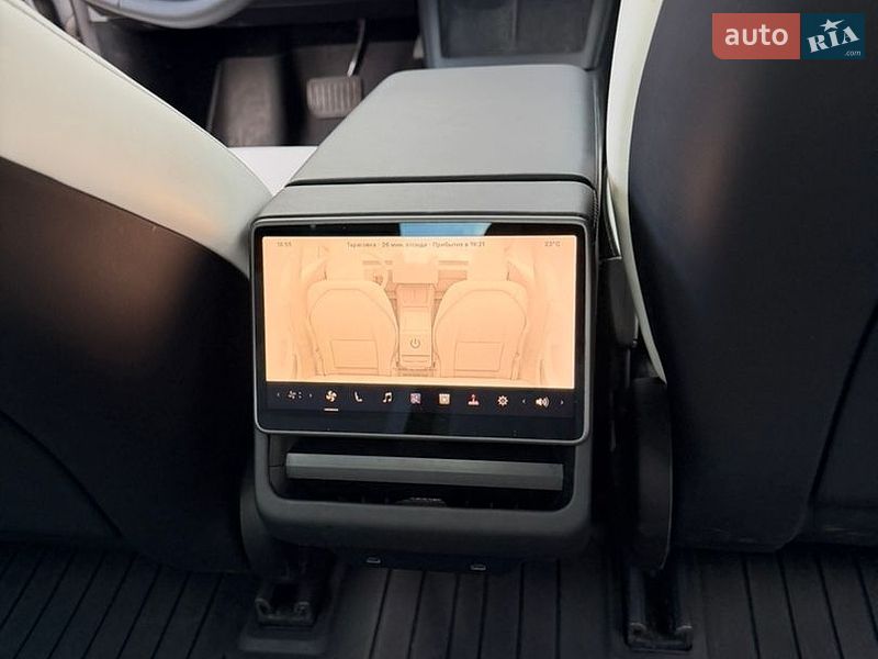 Седан Tesla Model 3 2024 в Киеве фото 14 Седан Tesla Model 3 2024 в Киеве