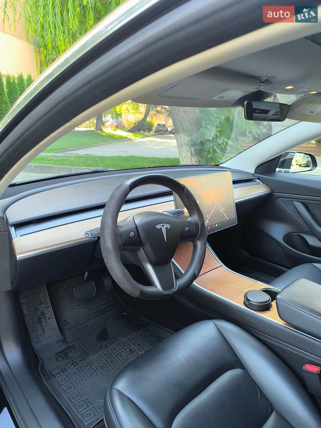 2018 Tesla Model 3 - мініатюра 11