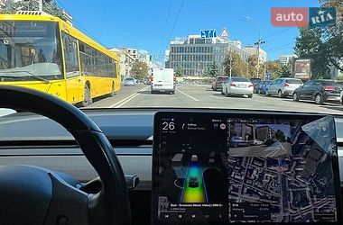 Седан Tesla Model 3 2019 в Києві