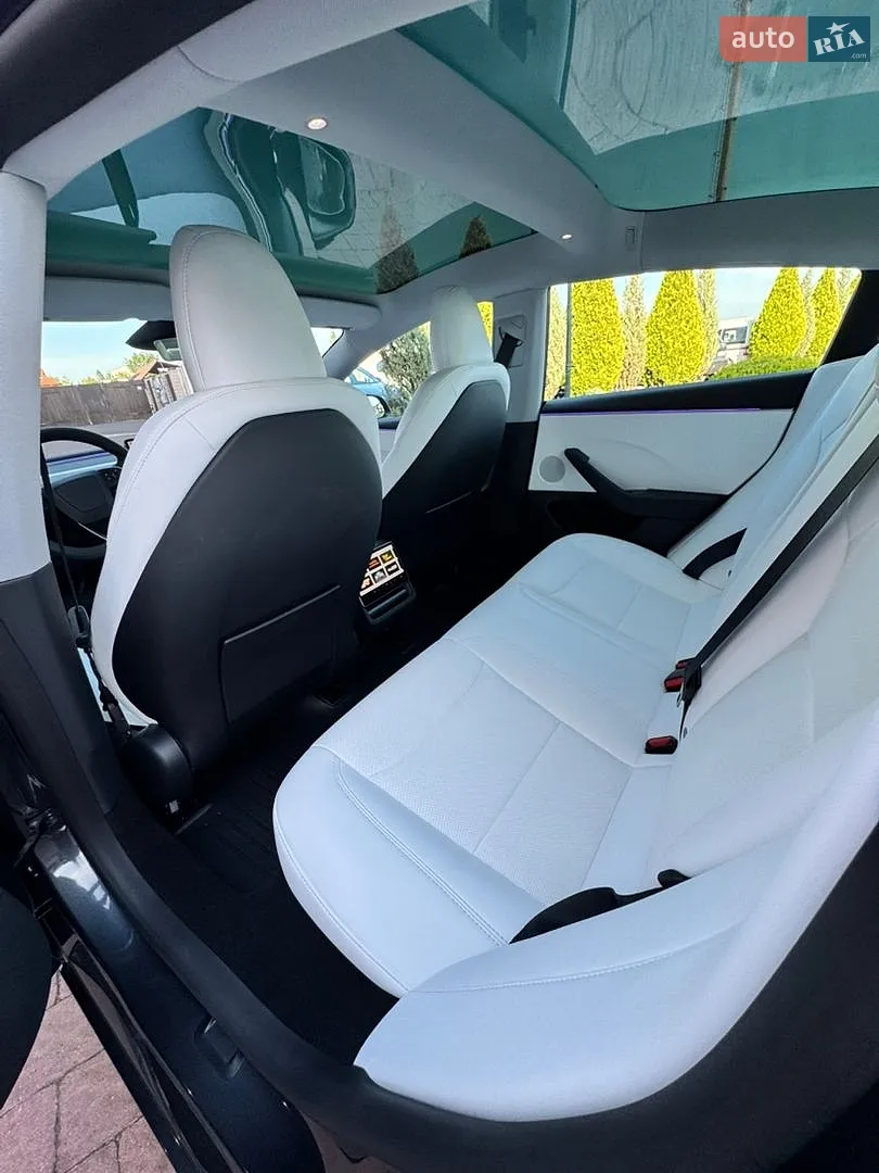 2026 Tesla Model 3 - мініатюра 35