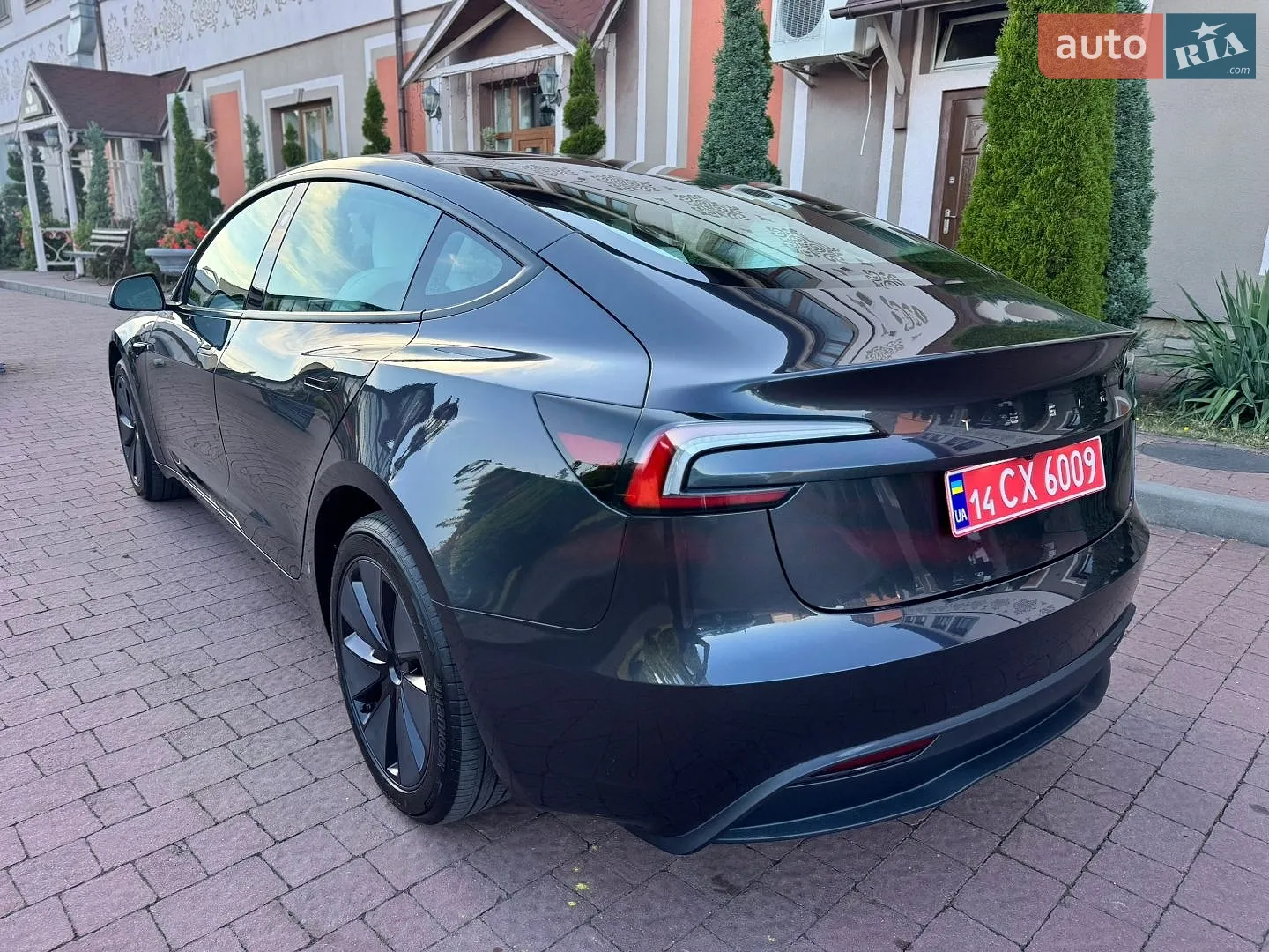 2026 Tesla Model 3 - мініатюра 63