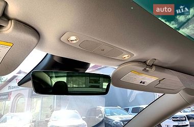 Седан Tesla Model 3 2020 в Виннице