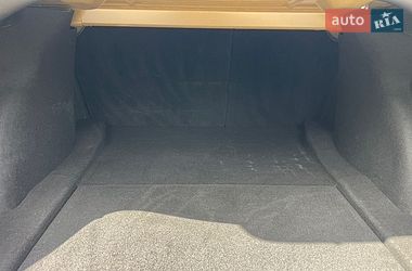Седан Tesla Model 3 2019 в Львові
